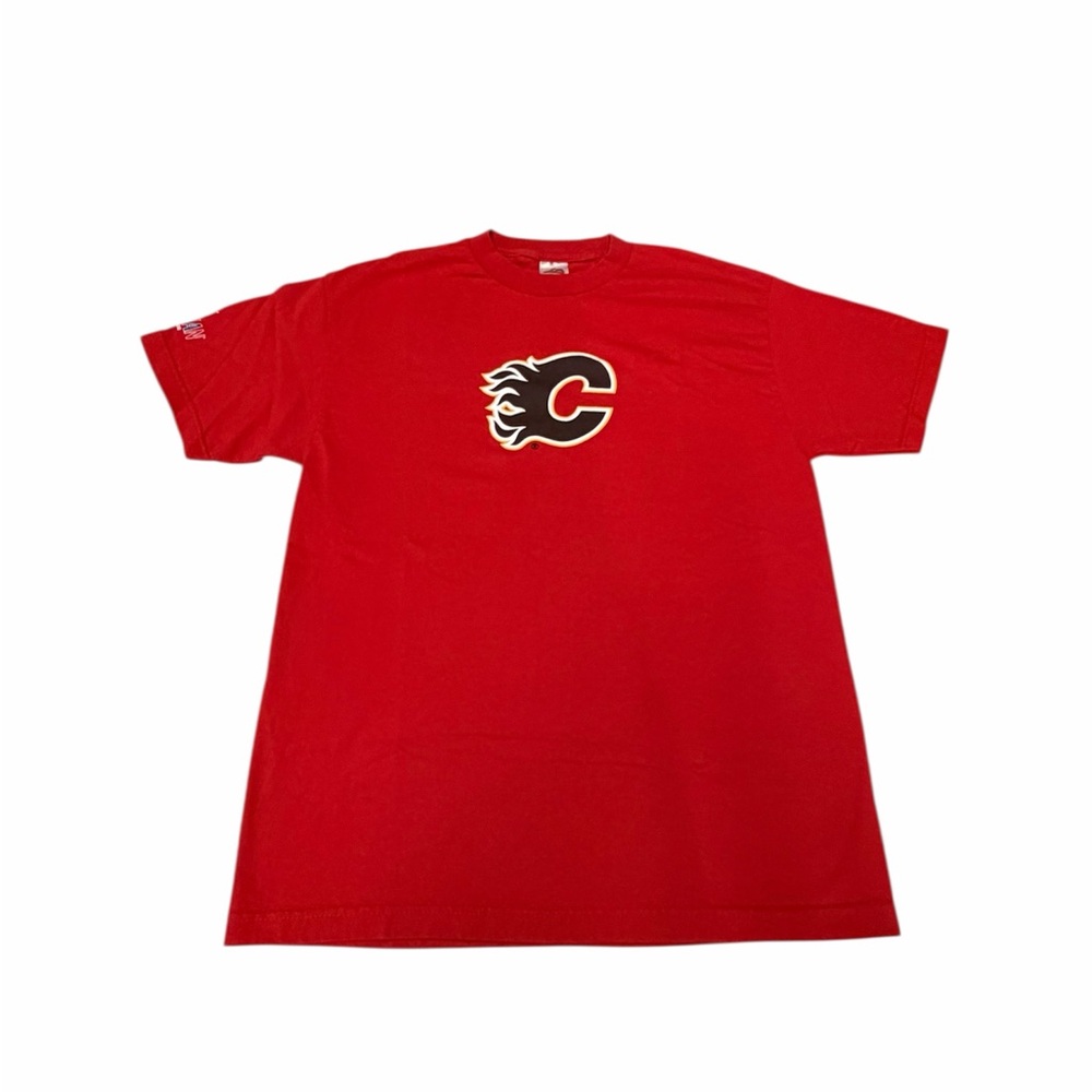 Vintage Y2K Calgary Flames T-Shirt Red